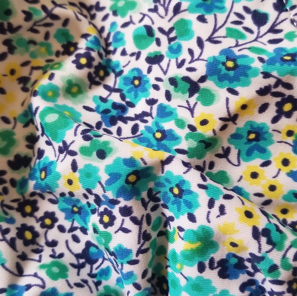 Bikini - Picture 3 of 3